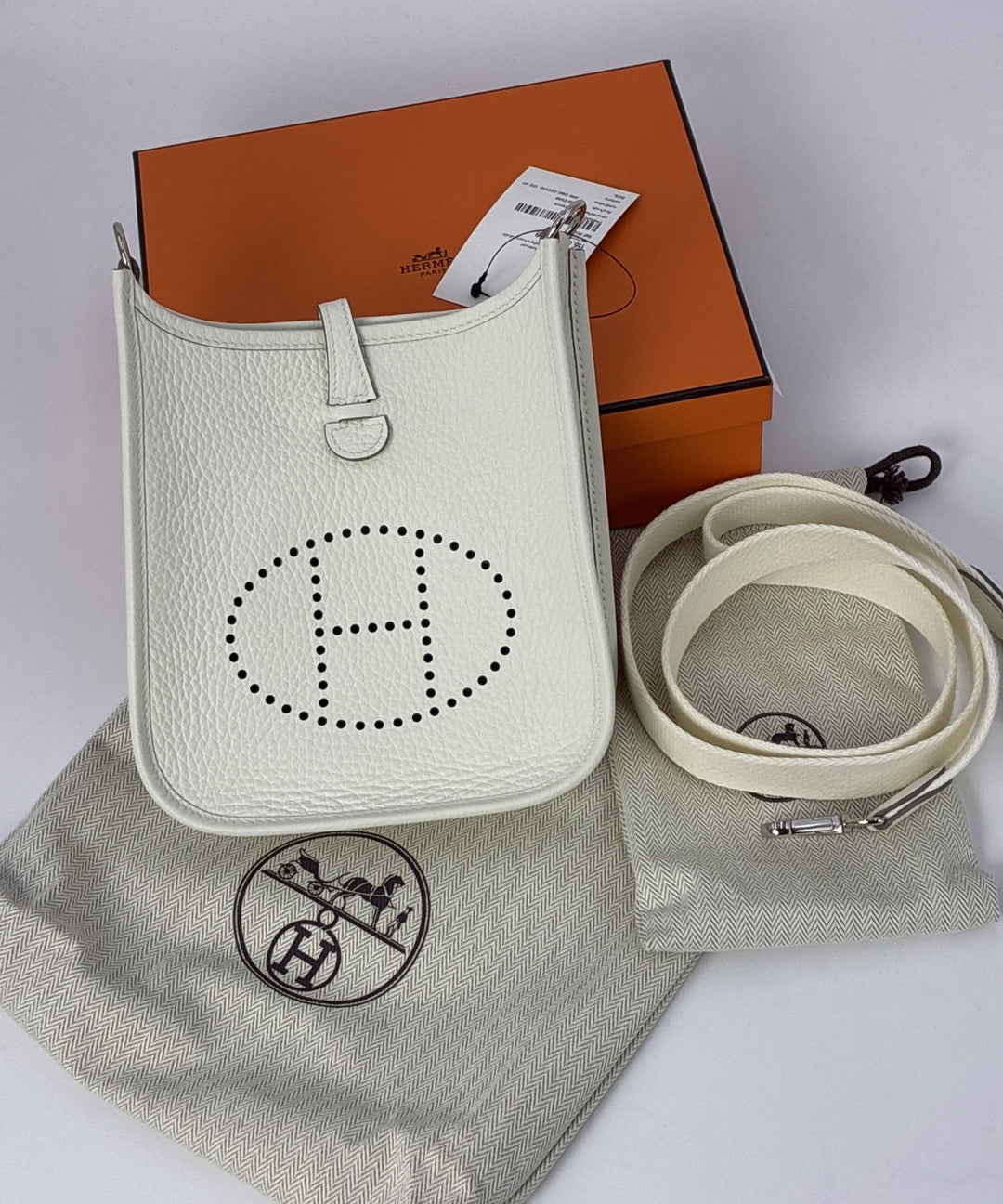 HERMES กระเป๋าสะพาย