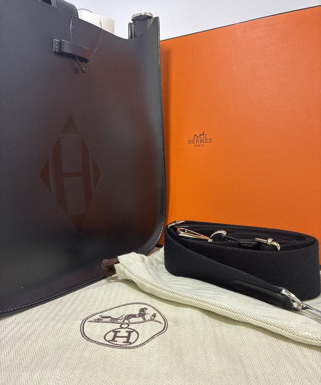 HERMES กระเป๋าสะพาย