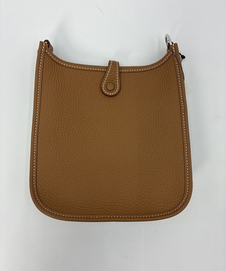 HERMES กระเป๋าถือ