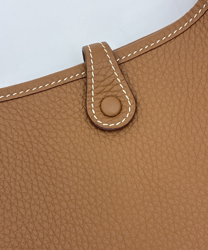 HERMES กระเป๋าถือ