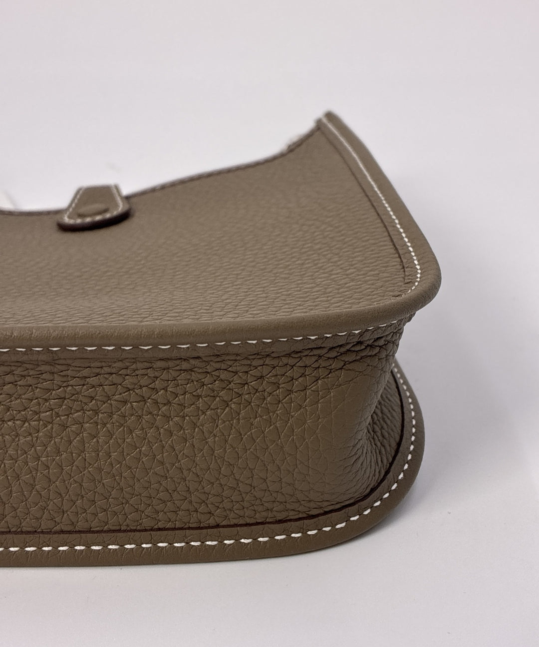 HERMES กระเป๋าถือ