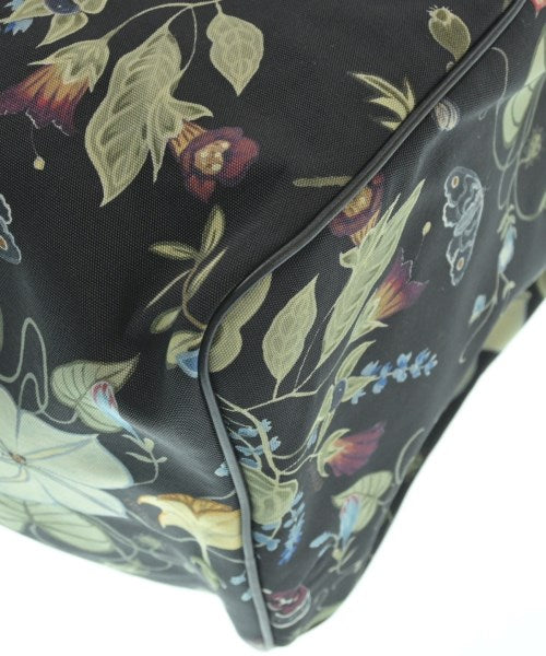 GUCCI กระเป๋าใส่อุปกรณ์ขนาดใหญ่