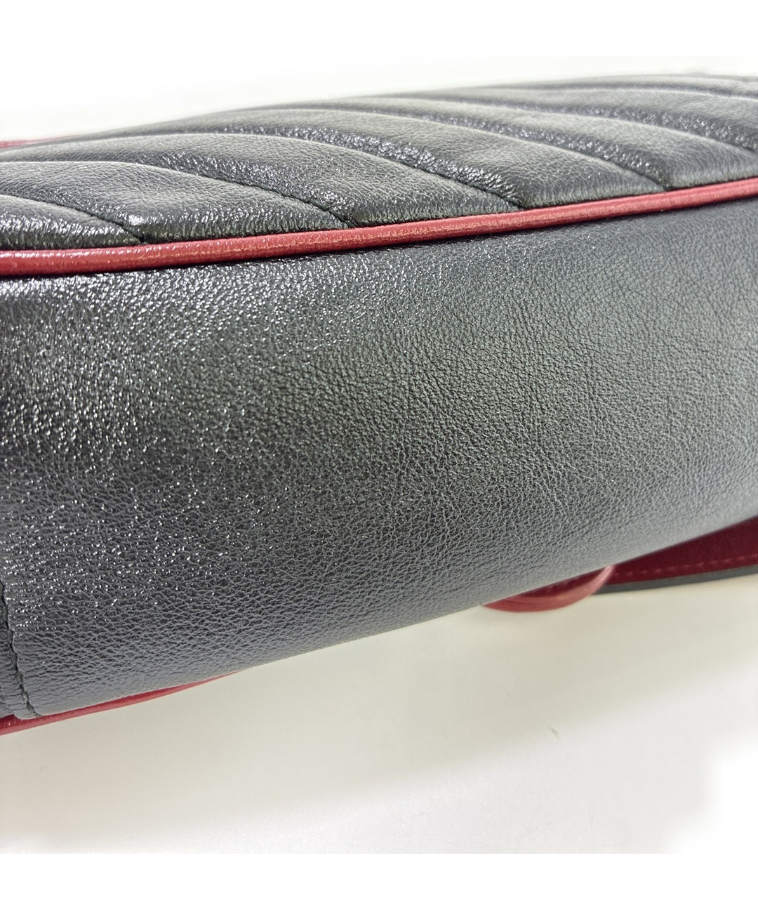 GUCCI กระเป๋าสะพาย