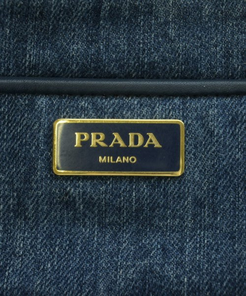 PRADA กระเป๋าถือขนาดใหญ่