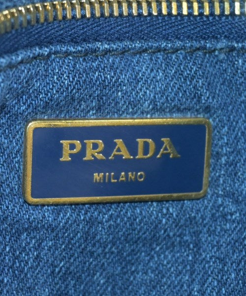 PRADA กระเป๋าถือขนาดใหญ่