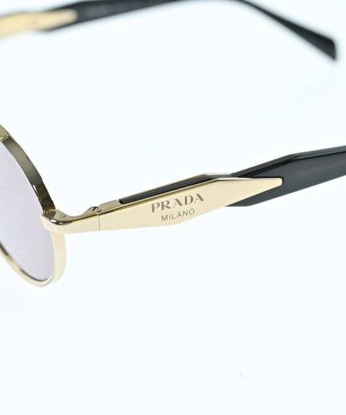 PRADA แว่นกันแดด