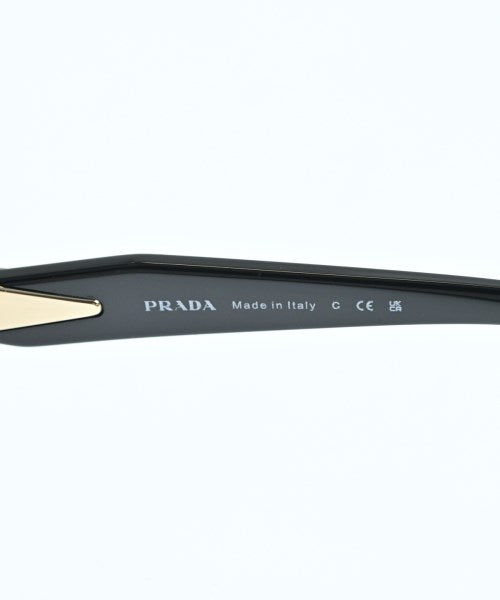 PRADA แว่นกันแดด