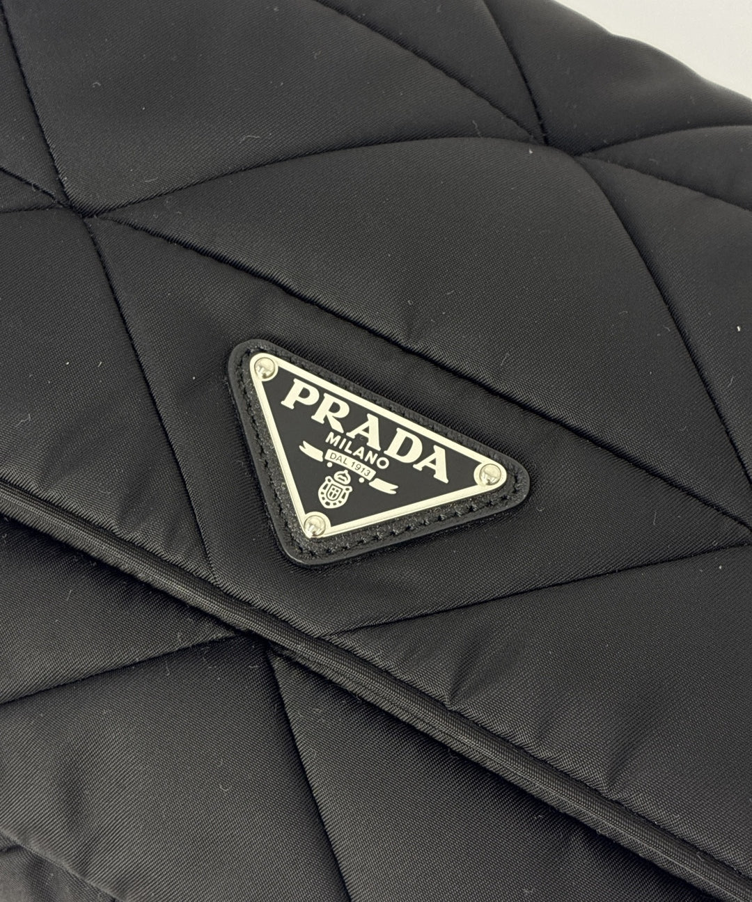 PRADA กระเป๋าสะพาย