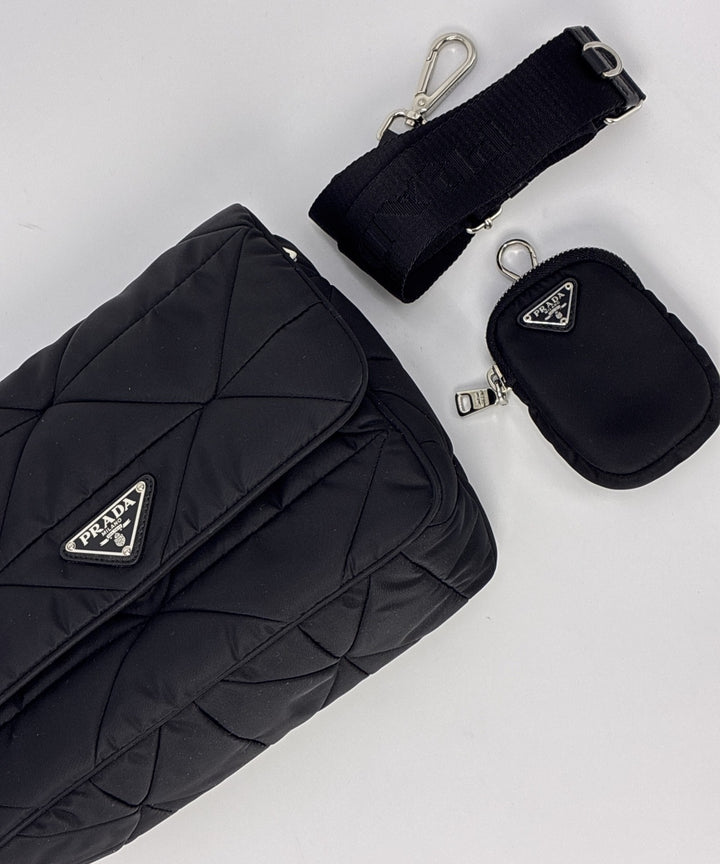 PRADA กระเป๋าสะพาย