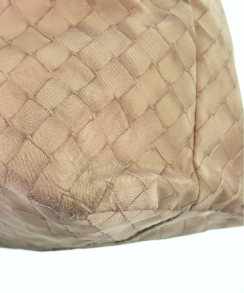 BOTTEGA VENETA กระเป๋าถือขนาดใหญ่
