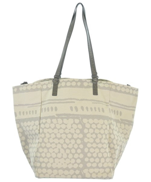 BOTTEGA VENETA กระเป๋าถือขนาดใหญ่