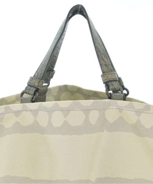 BOTTEGA VENETA กระเป๋าถือขนาดใหญ่