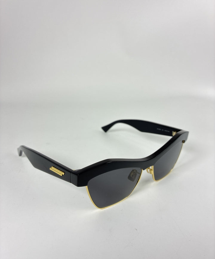 BOTTEGA VENETA แว่นกันแดด