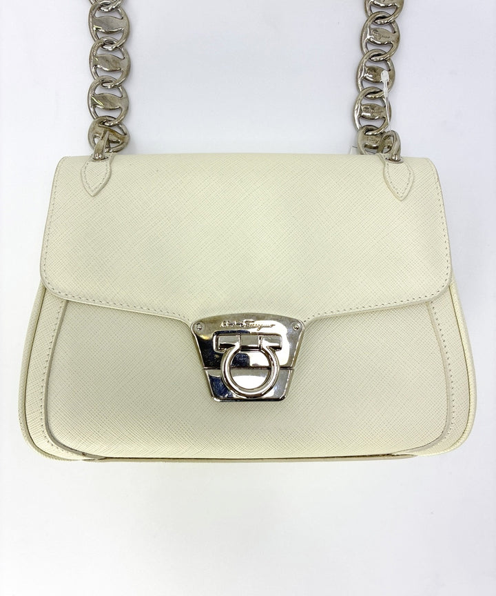 Salvatore Ferragamo กระเป๋าสะพาย