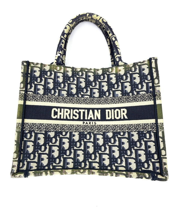 Christian Dior กระเป๋าถือขนาดใหญ่