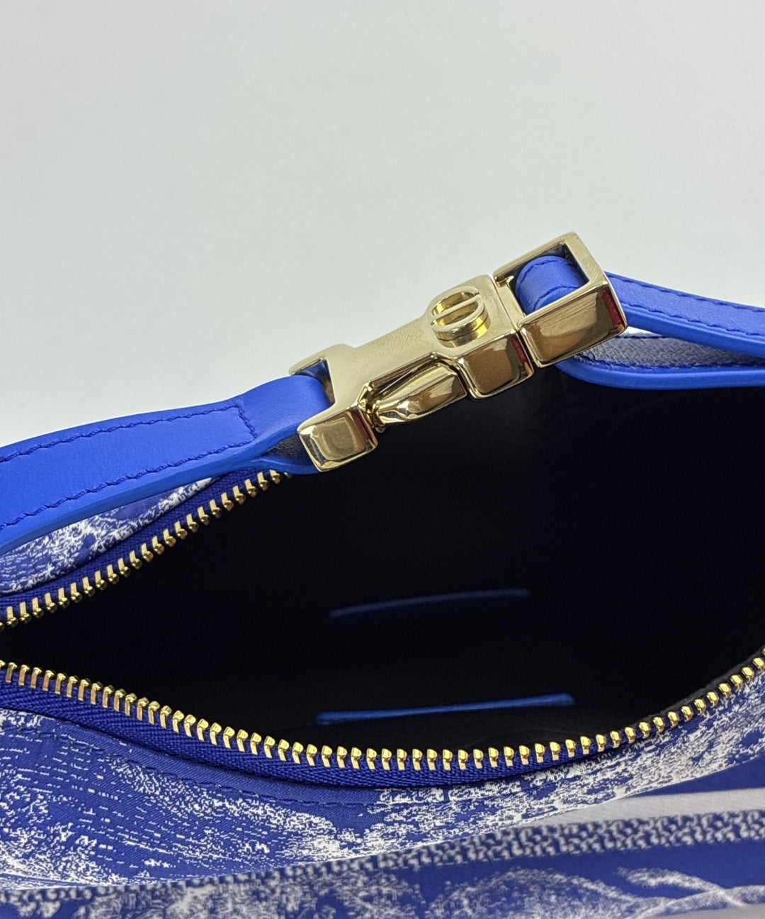 Christian Dior กระเป๋า