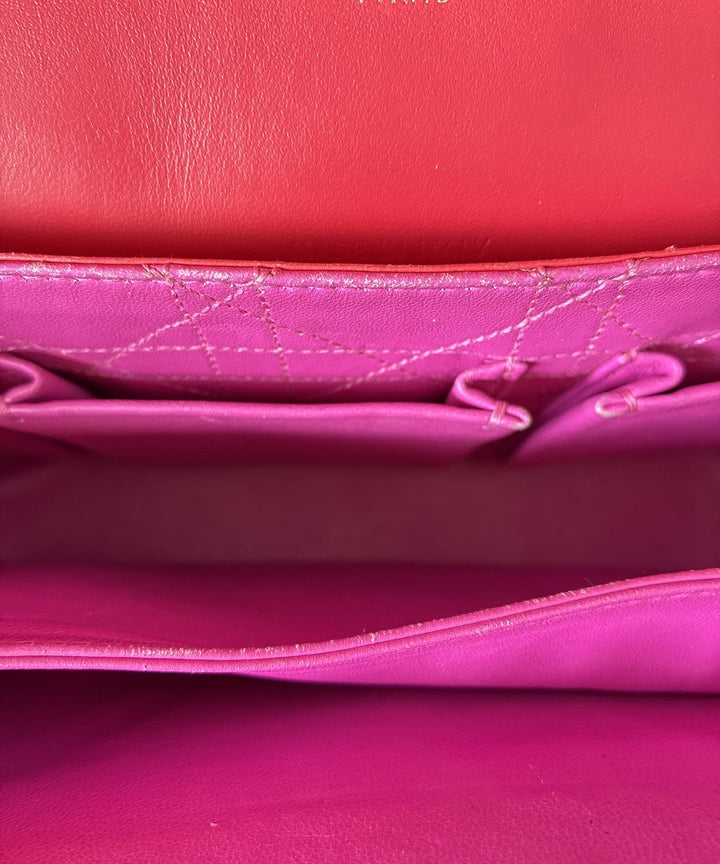 Christian Dior กระเป๋าสะพาย