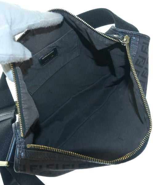 FENDI กระเป๋าสะพาย
