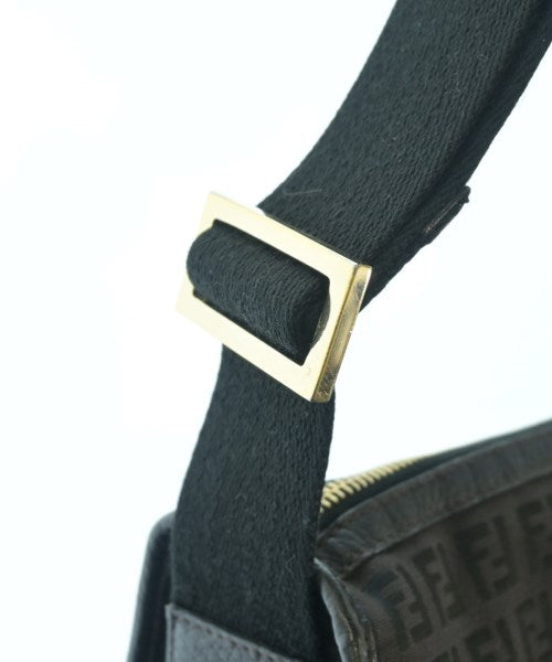 FENDI กระเป๋าสะพาย