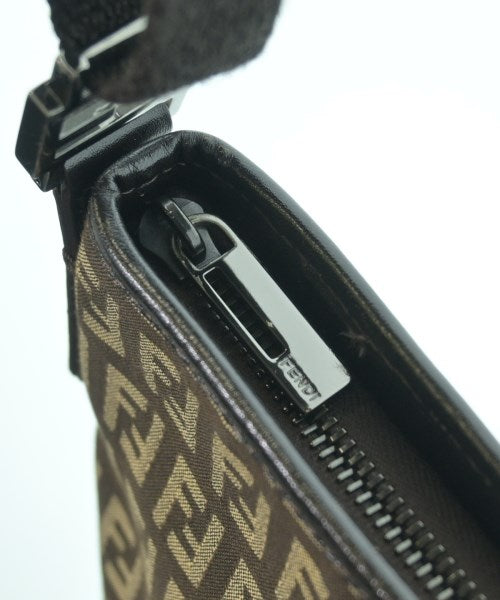 FENDI กระเป๋าสะพาย