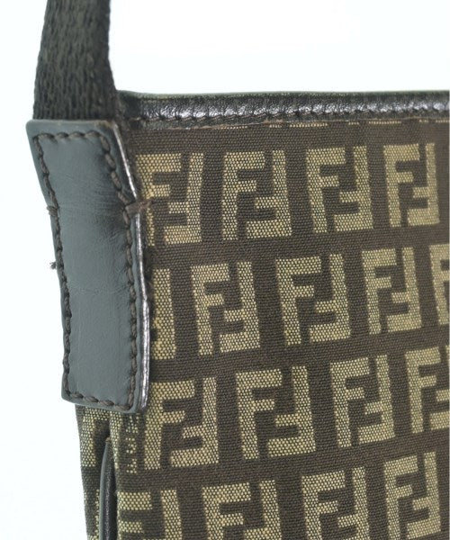 FENDI กระเป๋าสะพาย