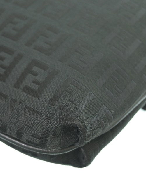 FENDI กระเป๋าสะพาย