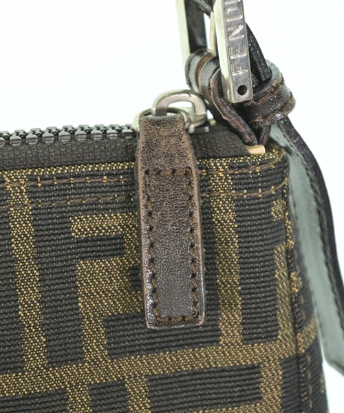 FENDI กระเป๋าสะพาย