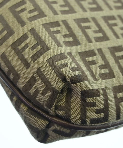 FENDI กระเป๋าถือ