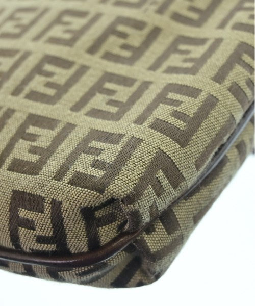 FENDI กระเป๋าถือ