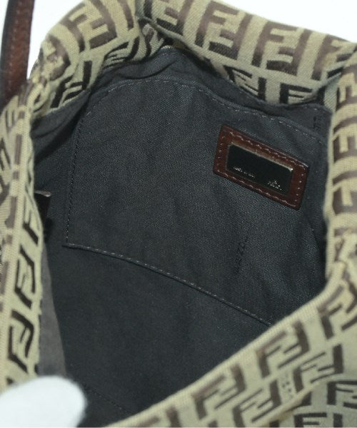FENDI กระเป๋าถือ