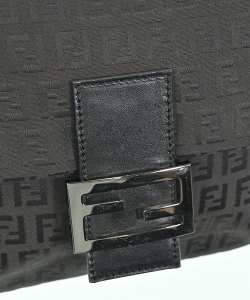FENDI กระเป๋าสะพาย