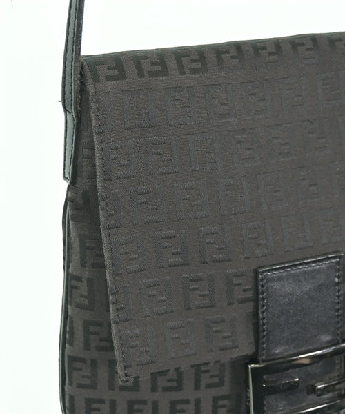 FENDI กระเป๋าสะพาย