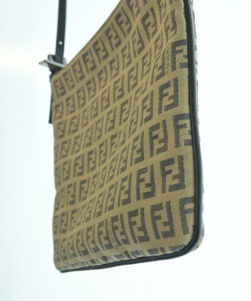 FENDI กระเป๋าสะพาย