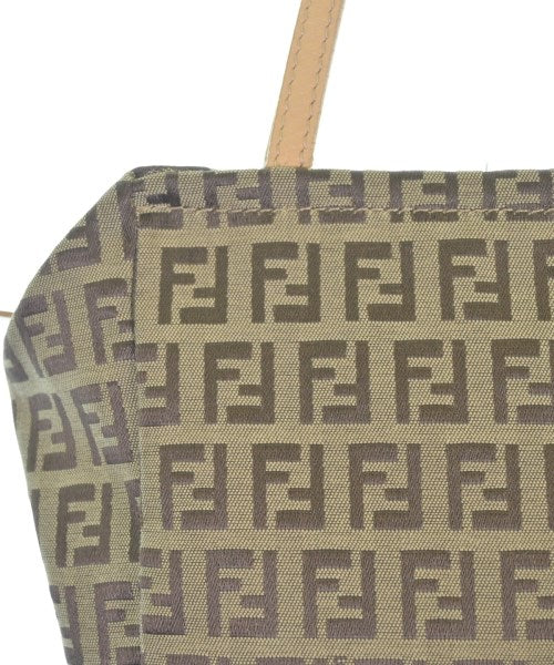 FENDI กระเป๋าถือ