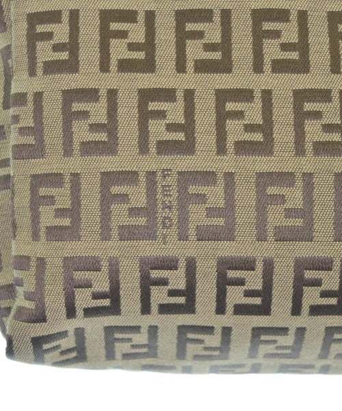 FENDI กระเป๋าถือ