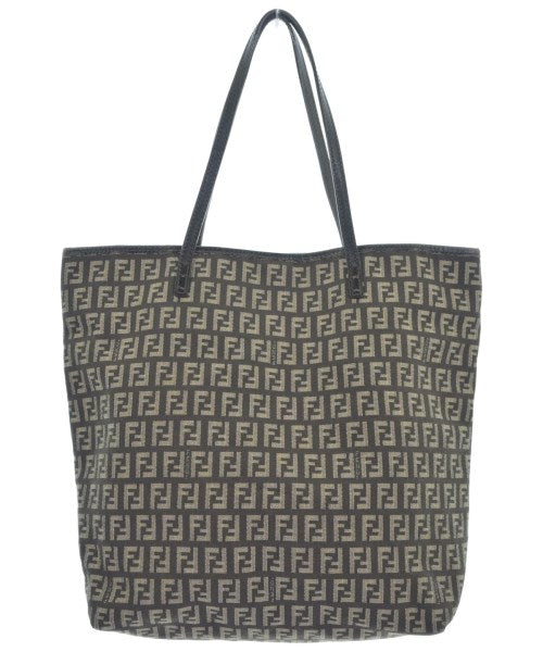 FENDI กระเป๋าถือขนาดใหญ่