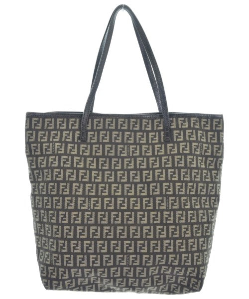 FENDI กระเป๋าถือขนาดใหญ่