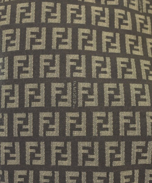 FENDI กระเป๋าถือขนาดใหญ่