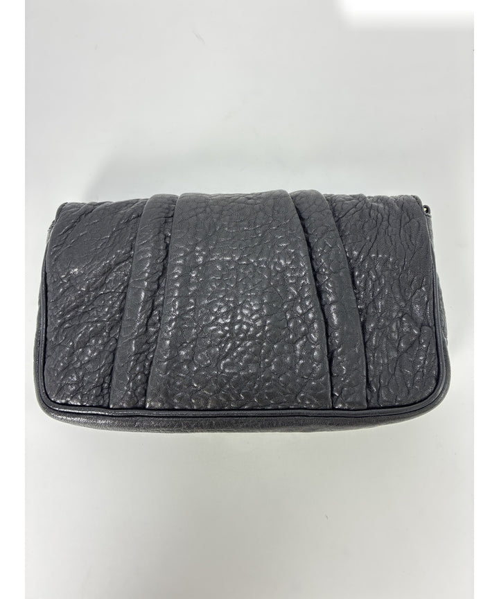 FENDI กระเป๋าสะพาย