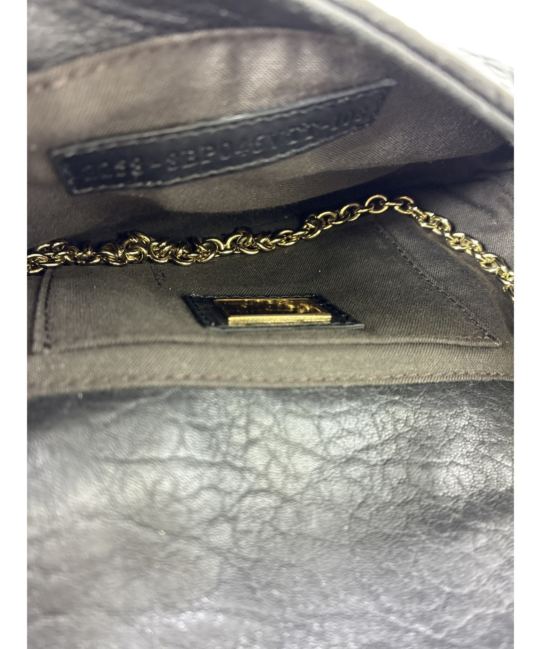 FENDI กระเป๋าสะพาย