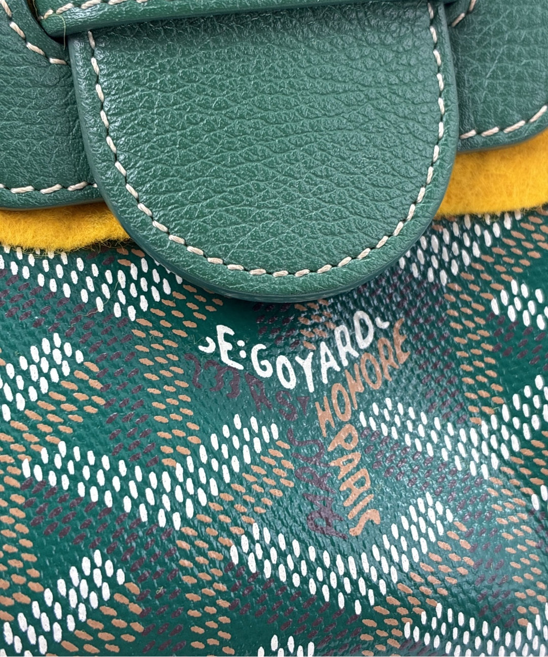 GOYARD กระเป๋าถือ