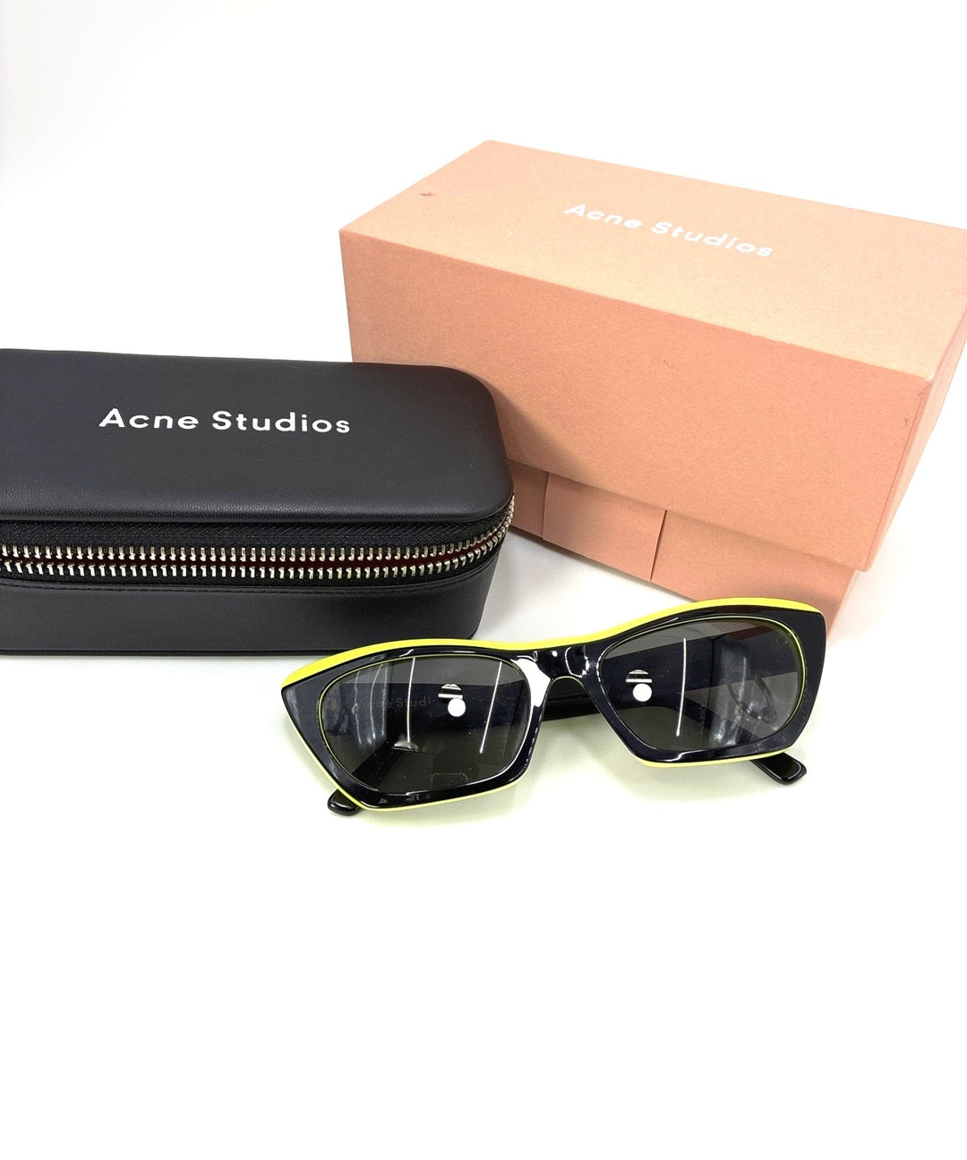 Acne Studios แว่นกันแดด
