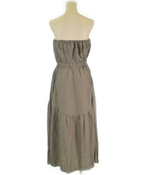 AKANE UTSUNOMIYA ชุดเดรส