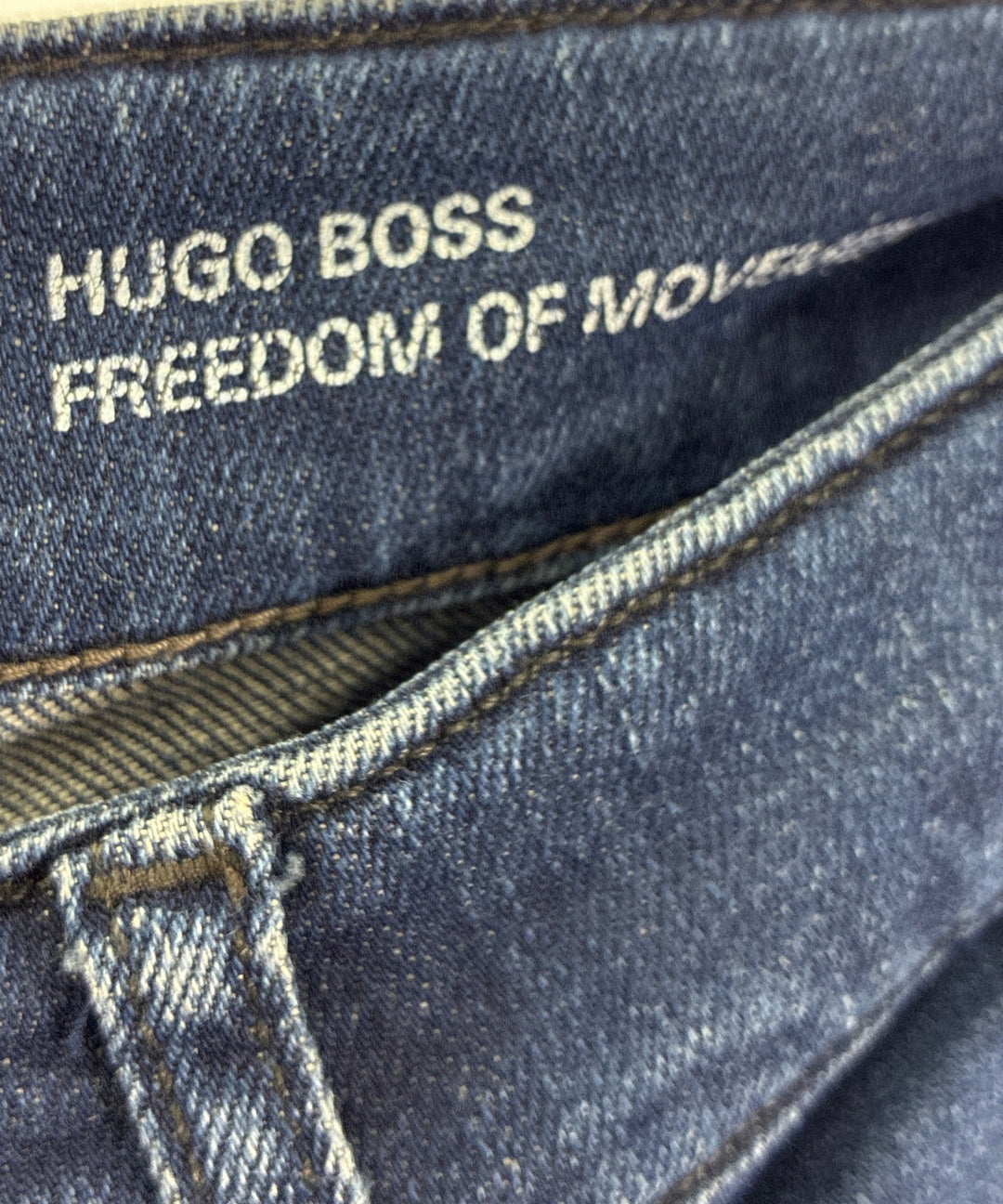 HUGO BOSS ยีนส์
