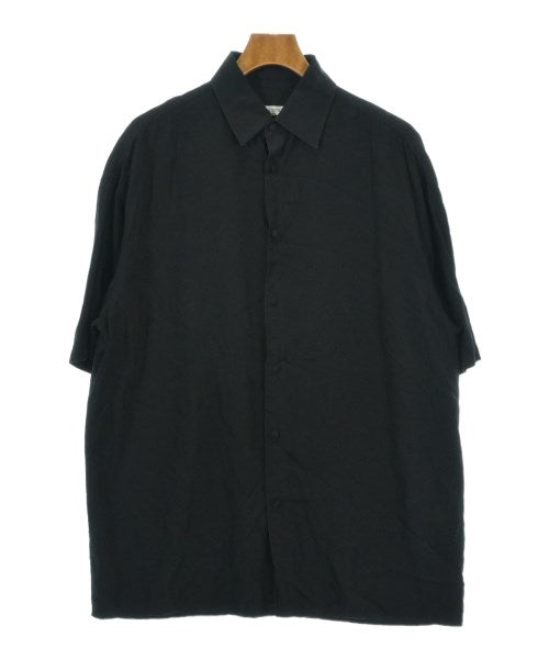 VALENTINO เสื้อลำลอง