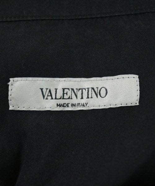 VALENTINO เสื้อลำลอง