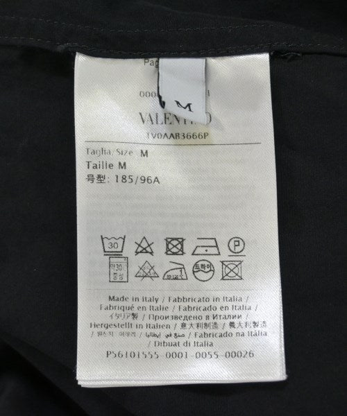 VALENTINO เสื้อลำลอง