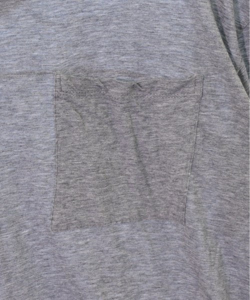 VALENTINO เสื้อยืด/เสื้อท็อปส์