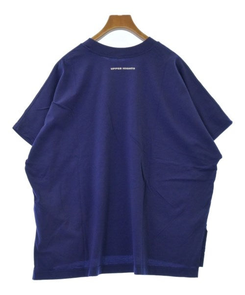 upper hights เสื้อยืด/เสื้อท็อปส์