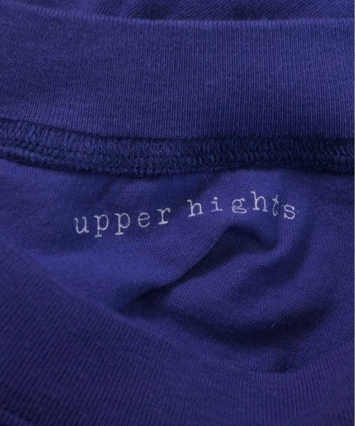 upper hights เสื้อยืด/เสื้อท็อปส์